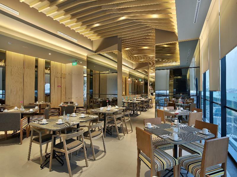 Zest Airport Jakarta By Swiss-Belhotel International Tangerang Exterior foto